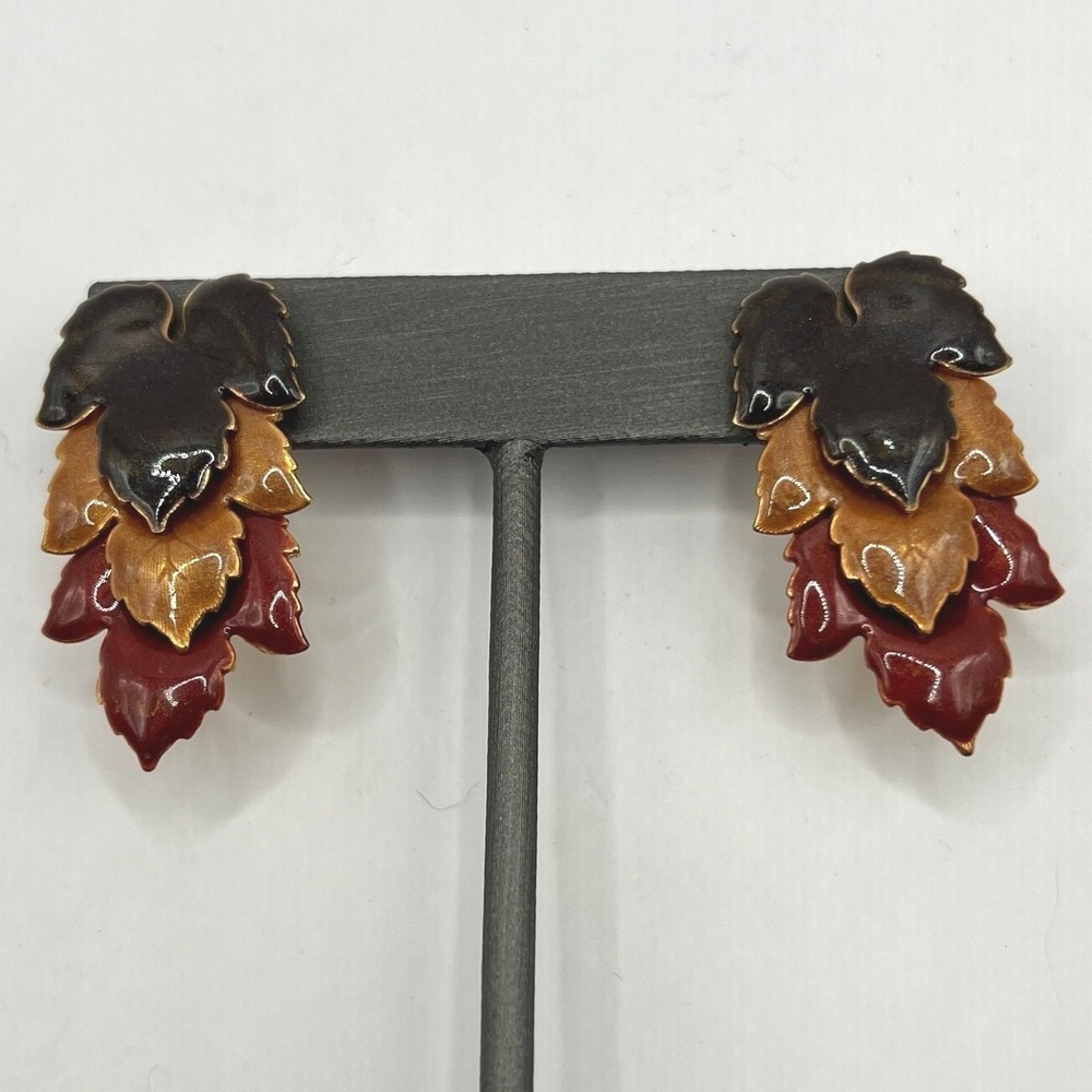 Vintage Leaf Pierced Earrings Dangle Tri Tone‎ Enamel Gold Tone Drop